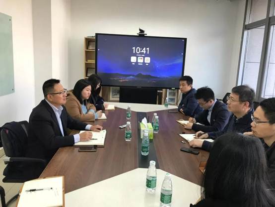 说明:F:\A-网站\2019-03-12 校友联络发展处走进信息化办公室调研\微信图片_20190312170459.jpg